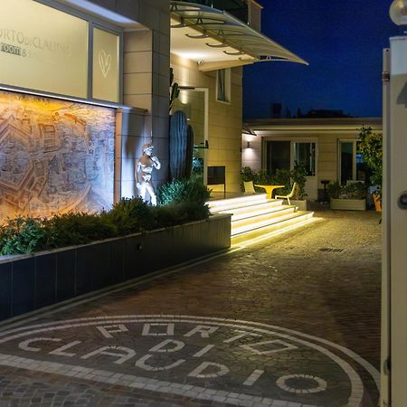 Porto Di Claudio Hotel Fiumicino Ngoại thất bức ảnh